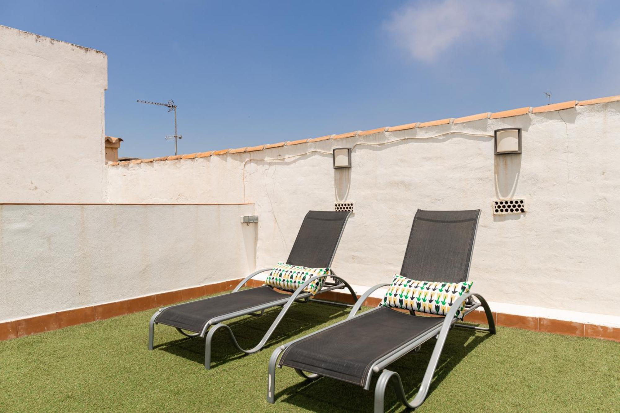 C103 - Sunny Terrace, Old Town Views Lejlighed Málaga Eksteriør billede